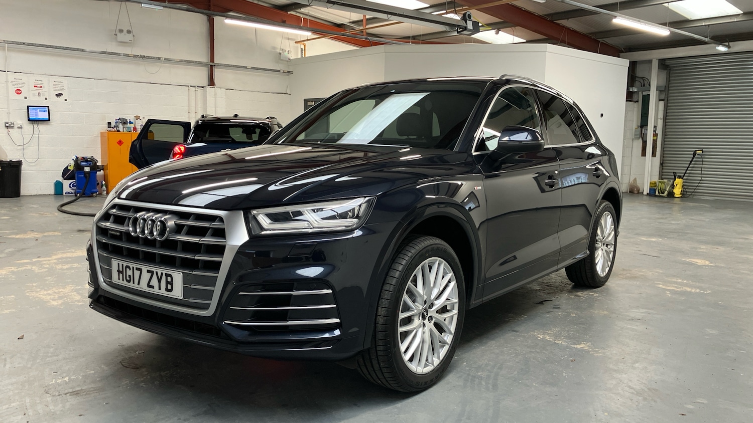 Used Audi Q5 2017 for sale - 77431077: Photo 70