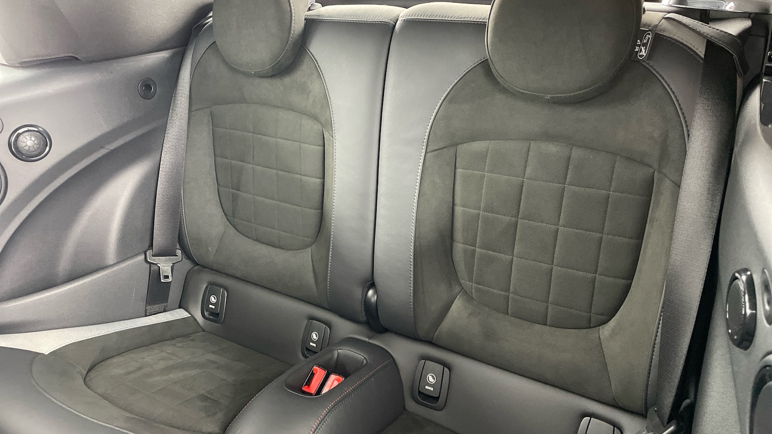 Used MINI Convertible 2020 for sale - 76859068: Photo 12