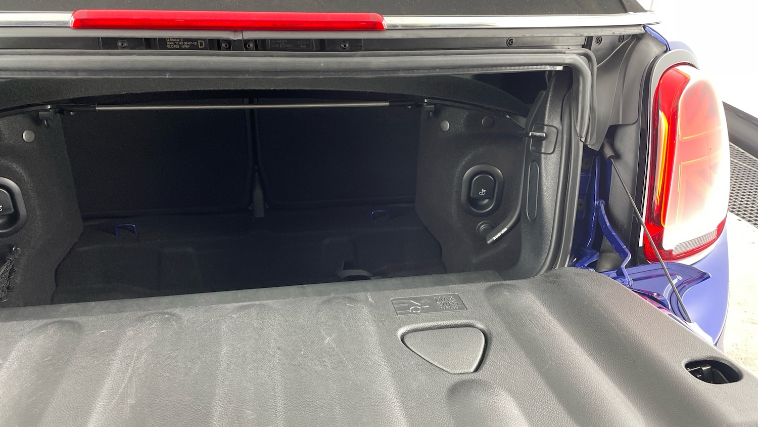 Used MINI Convertible 2020 for sale - 76859068: Photo 40