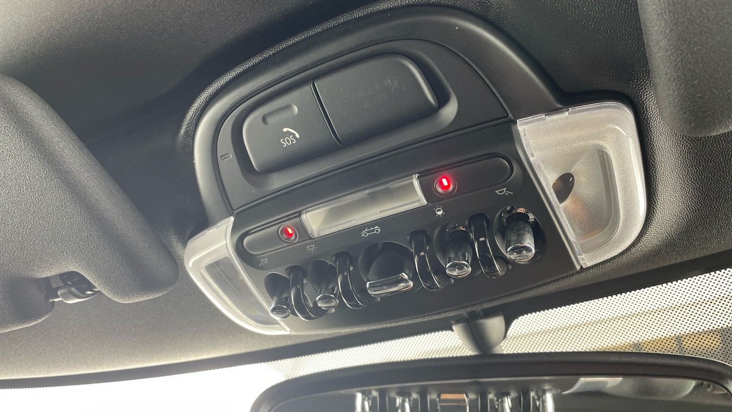 Used MINI Convertible 2020 for sale - 76859068: Photo 75