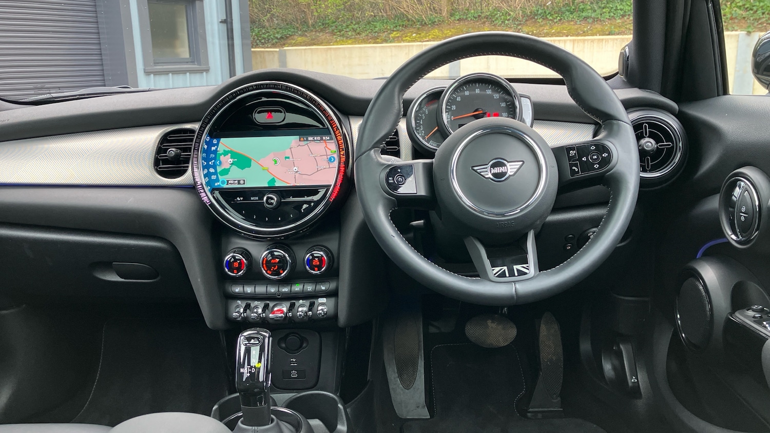 Used MINI Hatch 2023 for sale - 77918474: Photo 5