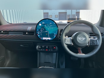 Used MINI Cooper 2024 for sale - 76010949: Photo