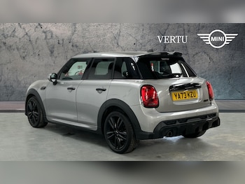 Used MINI Hatch 2023 for sale - 79274391: Photo