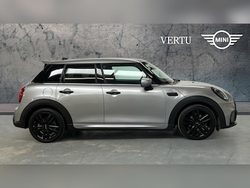Used MINI Hatch 2023 for sale - 79274391: Photo