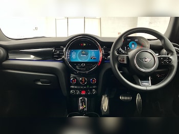Used MINI Hatch 2023 for sale - 79274391: Photo