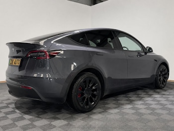 Used Tesla Model Y 2023 for sale - 79166491: Photo