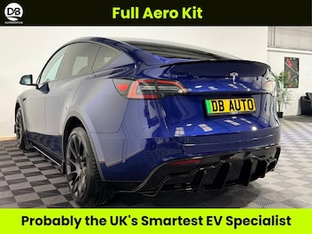 Used Tesla Model Y 2024 for sale - 79358100: Photo