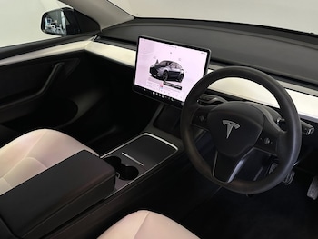 Used Tesla Model Y 2023 for sale - 79166208: Photo