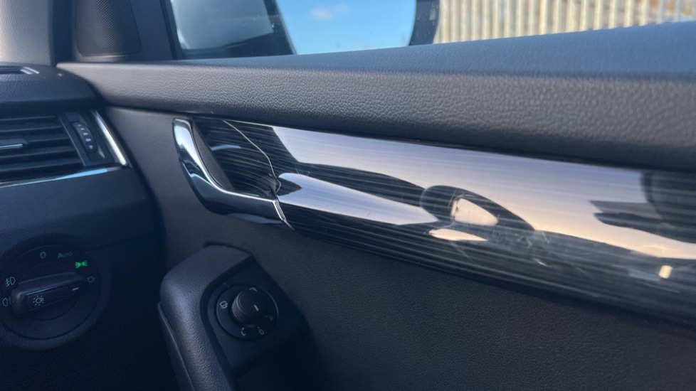 Used Skoda Octavia 2018 for sale - 77057869: Photo 49