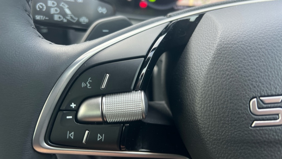 Used Skoda Kamiq 2025 for sale - 76563647: Photo 44