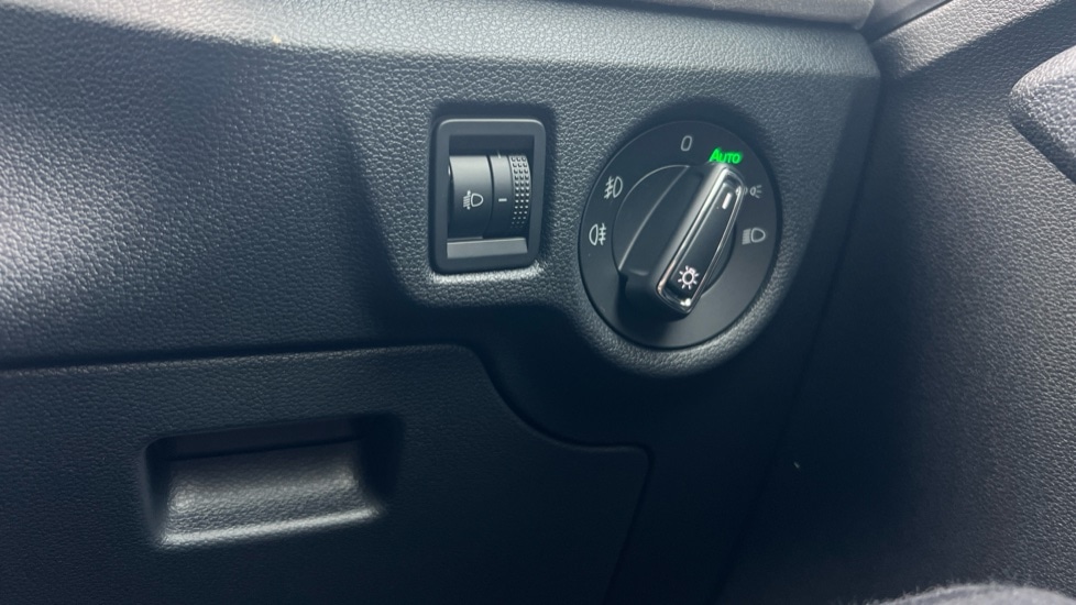 Used Skoda Kamiq 2025 for sale - 76563647: Photo 48