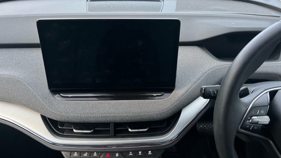 Used Skoda Enyaq 2025 for sale - 76872299: Photo 13