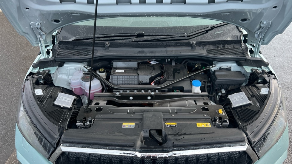 Used Skoda Enyaq 2025 for sale - 76872299: Photo 17