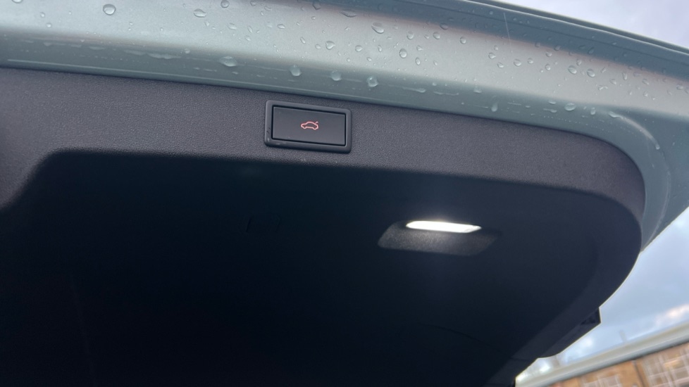 Used Skoda Enyaq 2025 for sale - 76872299: Photo 30