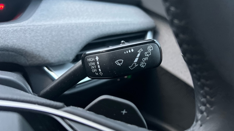 Used Skoda Enyaq 2025 for sale - 76872299: Photo 62