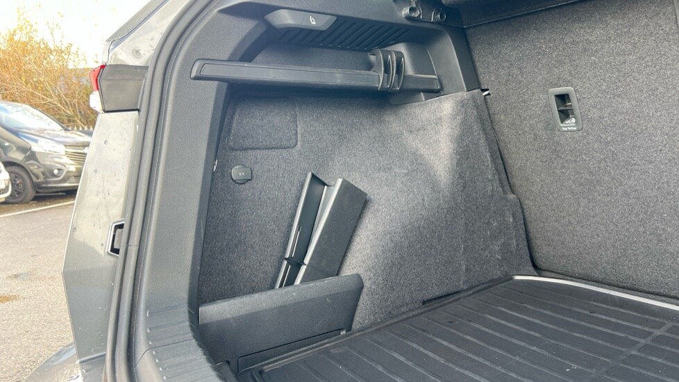 Used Skoda Karoq 2023 for sale - 76873232: Photo 29