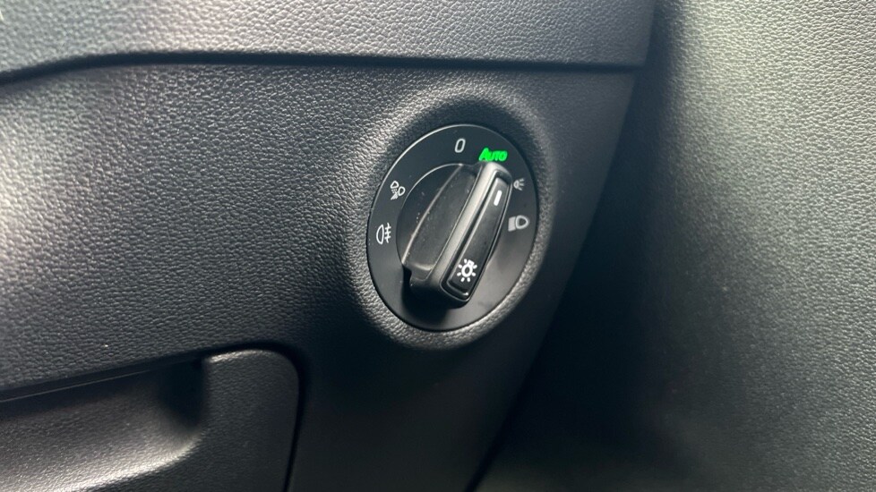 Used Skoda Karoq 2023 for sale - 76873232: Photo 38