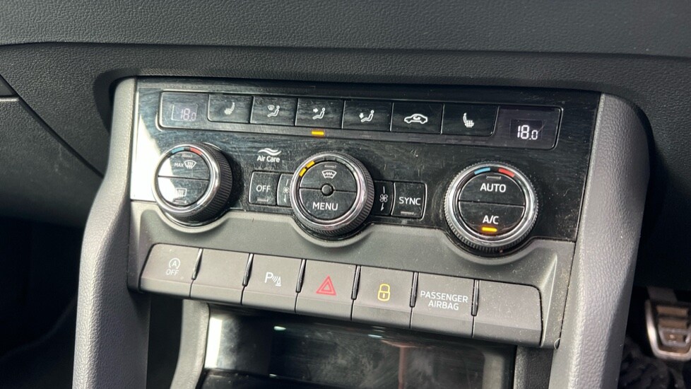 Used Skoda Karoq 2023 for sale - 76873232: Photo 44