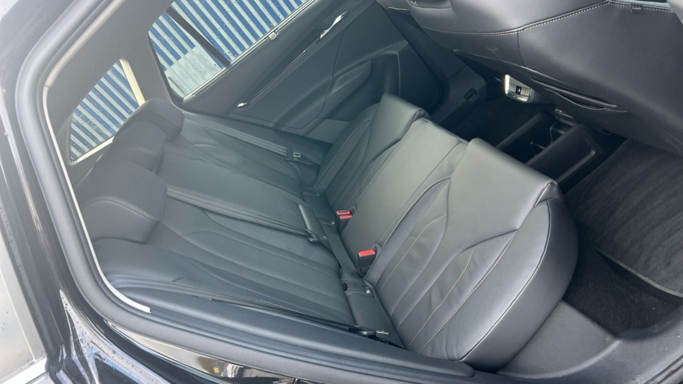 Used Skoda Enyaq 2025 for sale - 76872290: Photo 15