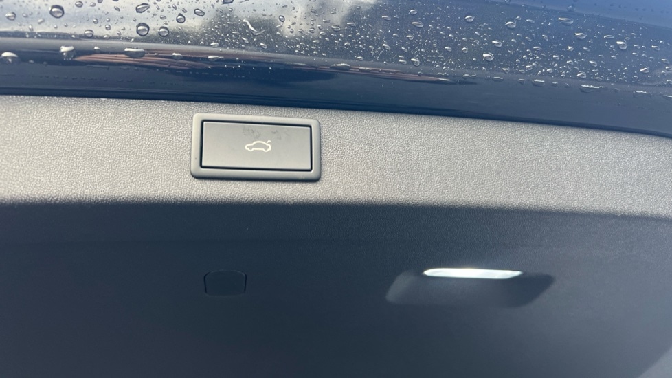 Used Skoda Enyaq 2025 for sale - 76872290: Photo 30