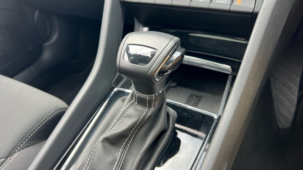 Used Skoda Karoq 2022 for sale - 76519334: Photo 14