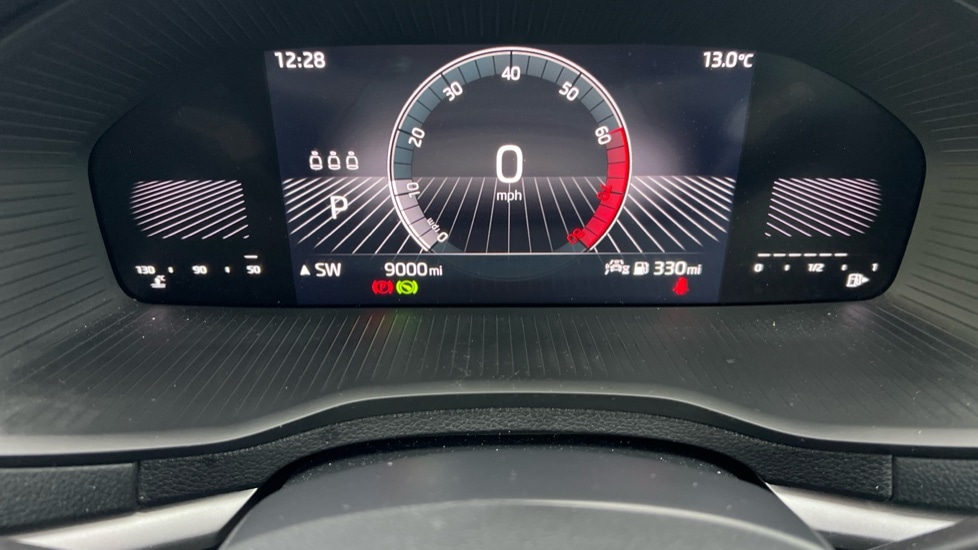 Used Skoda Karoq 2024 for sale - 76872828: Photo 14