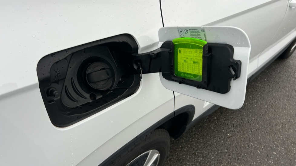 Used Skoda Karoq 2024 for sale - 76872828: Photo 24