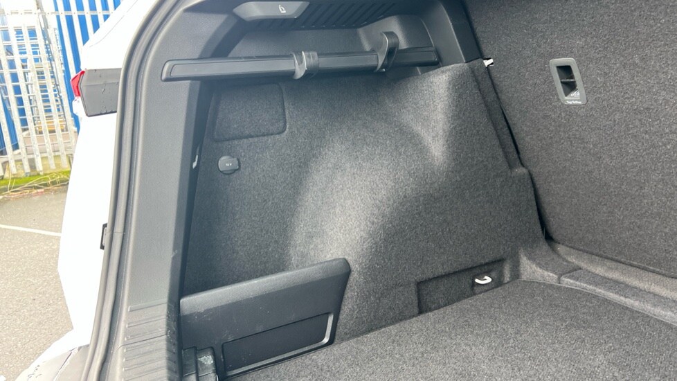 Used Skoda Karoq 2024 for sale - 76872828: Photo 28