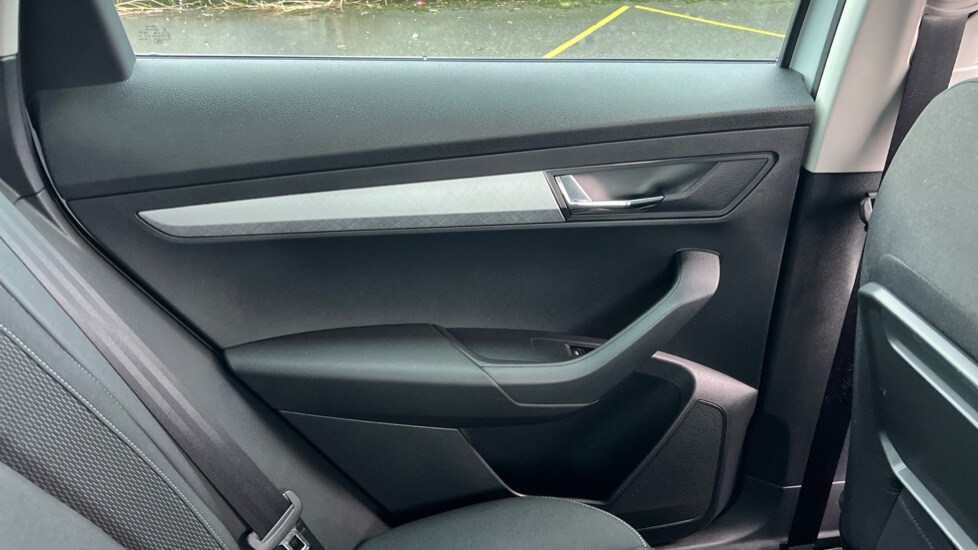 Used Skoda Karoq 2024 for sale - 76872828: Photo 42