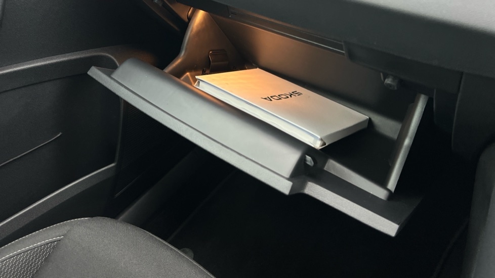 Used Skoda Karoq 2024 for sale - 76872828: Photo 61