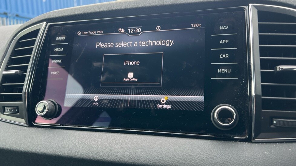 Used Skoda Karoq 2024 for sale - 76872828: Photo 69