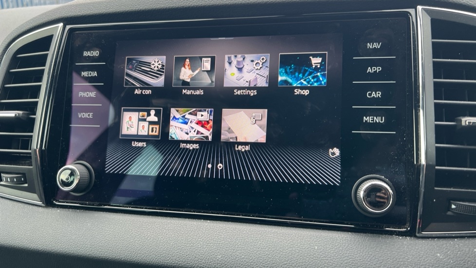 Used Skoda Karoq 2024 for sale - 76872828: Photo 74