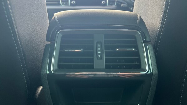 Used Skoda Karoq 2020 for sale - 76140324: Photo 46