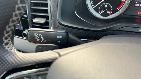 Used Skoda Karoq 2020 for sale - 76140324: Photo 65