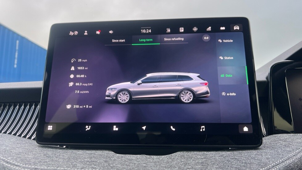 Used Skoda Superb 2025 for sale - 76871337: Photo 23