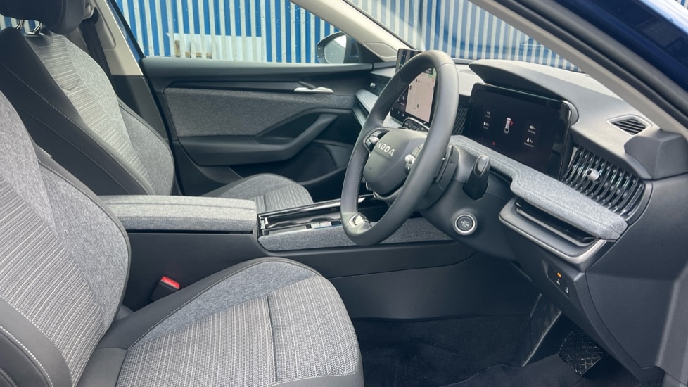 Used Skoda Superb 2025 for sale - 76871337: Photo 26