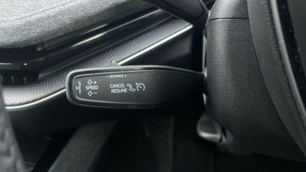 Used Skoda Superb 2025 for sale - 76871337: Photo 60