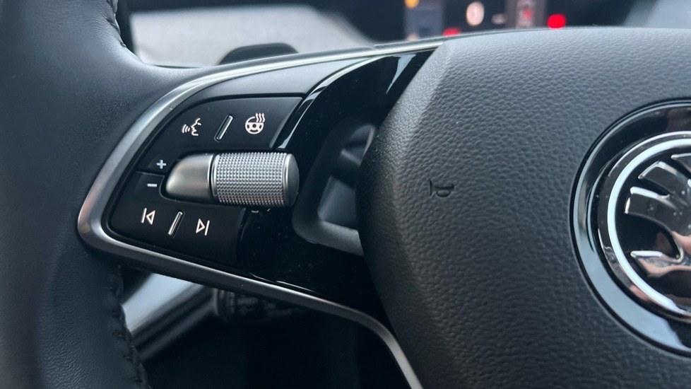 Used Skoda Enyaq 2025 for sale - 76544520: Photo 60