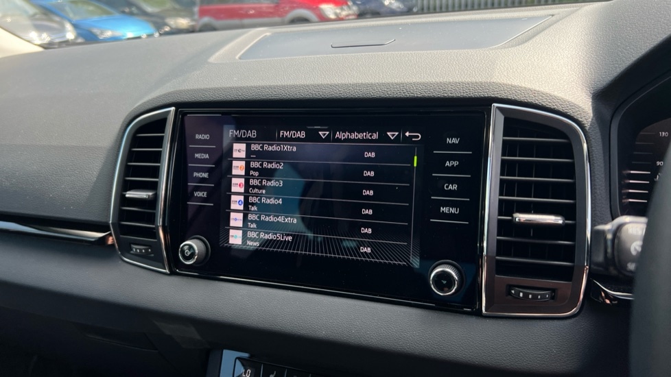 Used Skoda Karoq 2024 for sale - 76452321: Photo 25