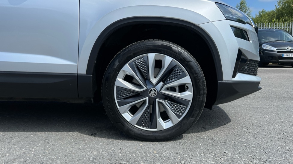 Used Skoda Karoq 2024 for sale - 76452321: Photo 5