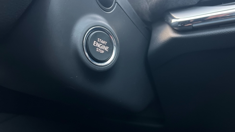 Used Skoda Enyaq 2025 for sale - 76704371: Photo 66