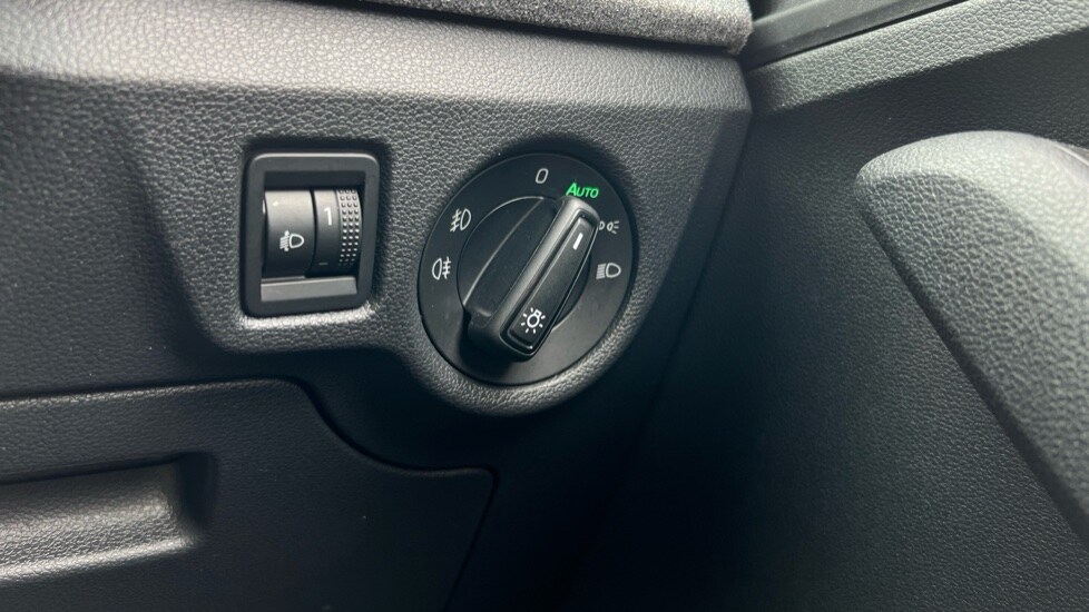 Used Skoda Kamiq 2024 for sale - 75843579: Photo 38