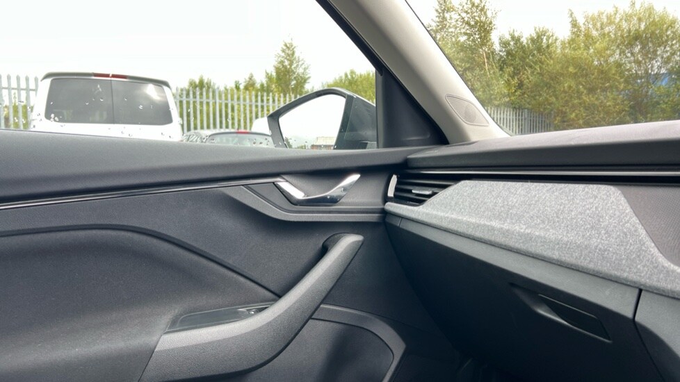 Used Skoda Kamiq 2024 for sale - 75843579: Photo 39