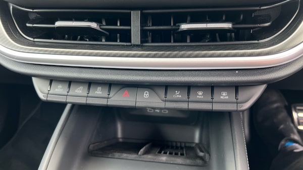 Used Skoda Enyaq 2025 for sale - 75751356: Photo 35