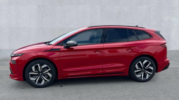 Used Skoda Enyaq 2025 for sale - 75751356: Photo 9