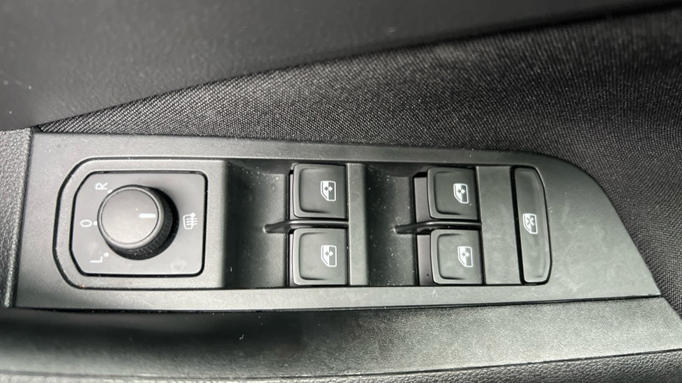 Used Skoda Kamiq 2023 for sale - 76874986: Photo 44