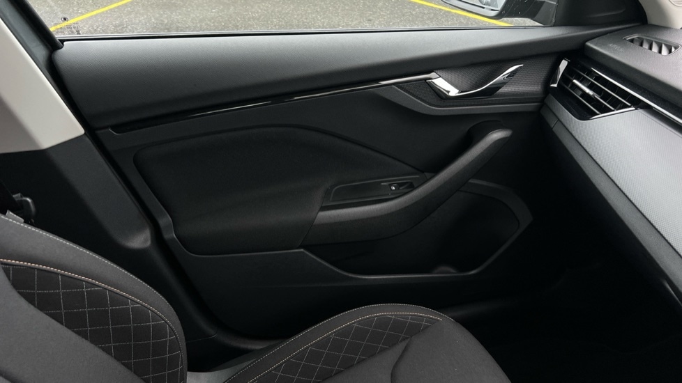 Used Skoda Kamiq 2023 for sale - 76874986: Photo 60