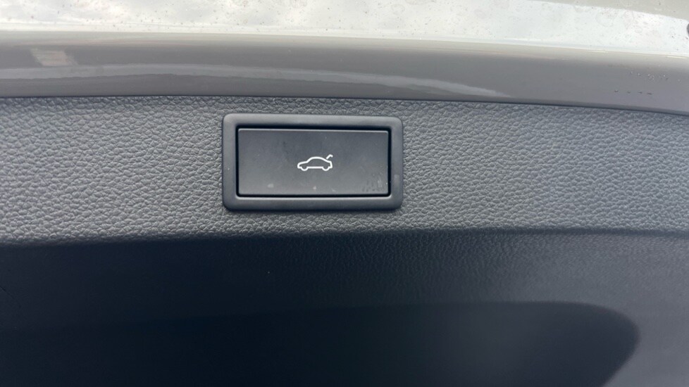 Used Skoda Karoq 2025 for sale - 76874981: Photo 35