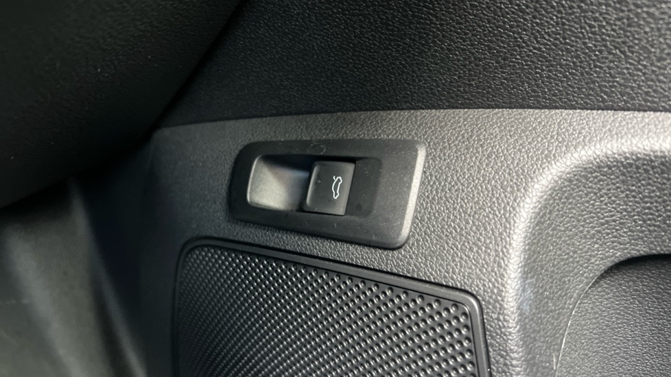 Used Skoda Karoq 2025 for sale - 76874981: Photo 55