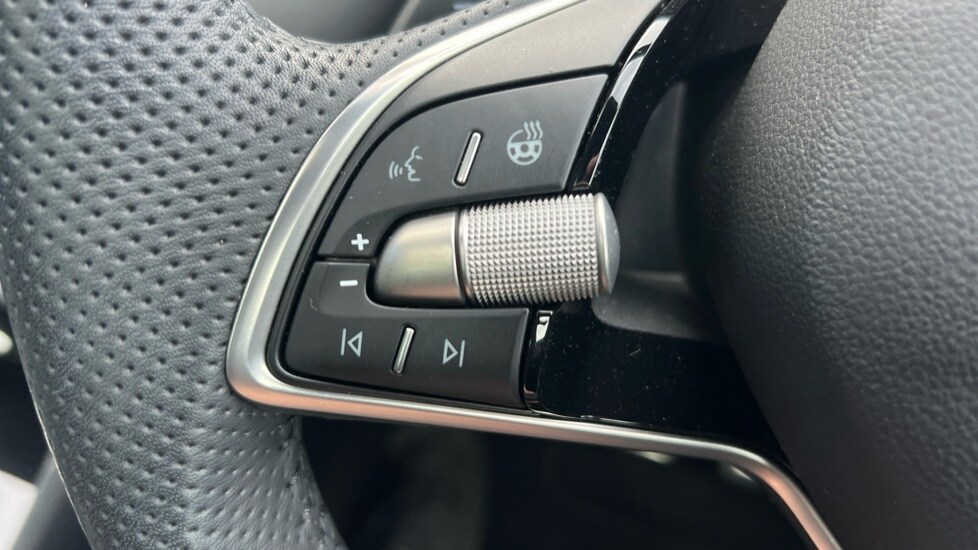 Used Skoda Karoq 2025 for sale - 76874981: Photo 65